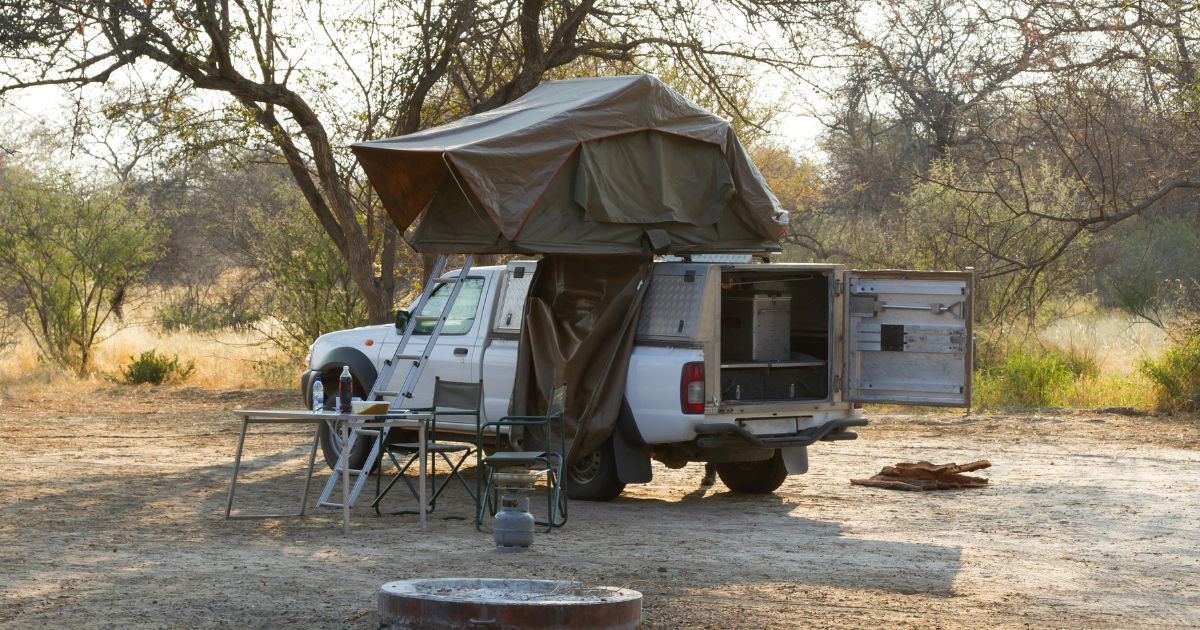 rooftop tent on truck