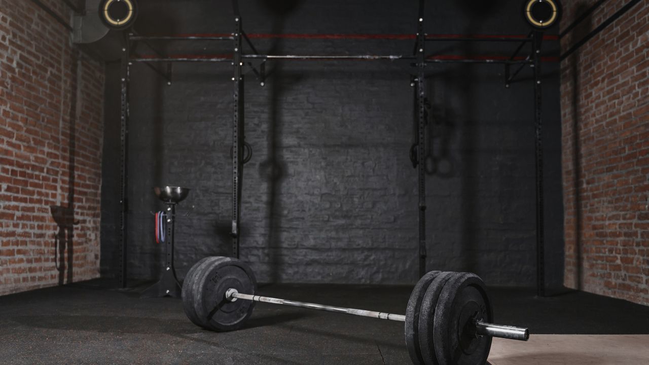 What Does EMOM Mean in CrossFit